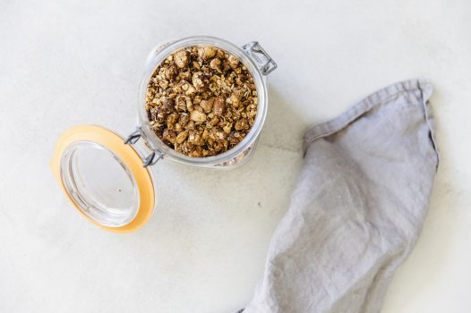 How to make healthy homemade granola | Foodie-ness